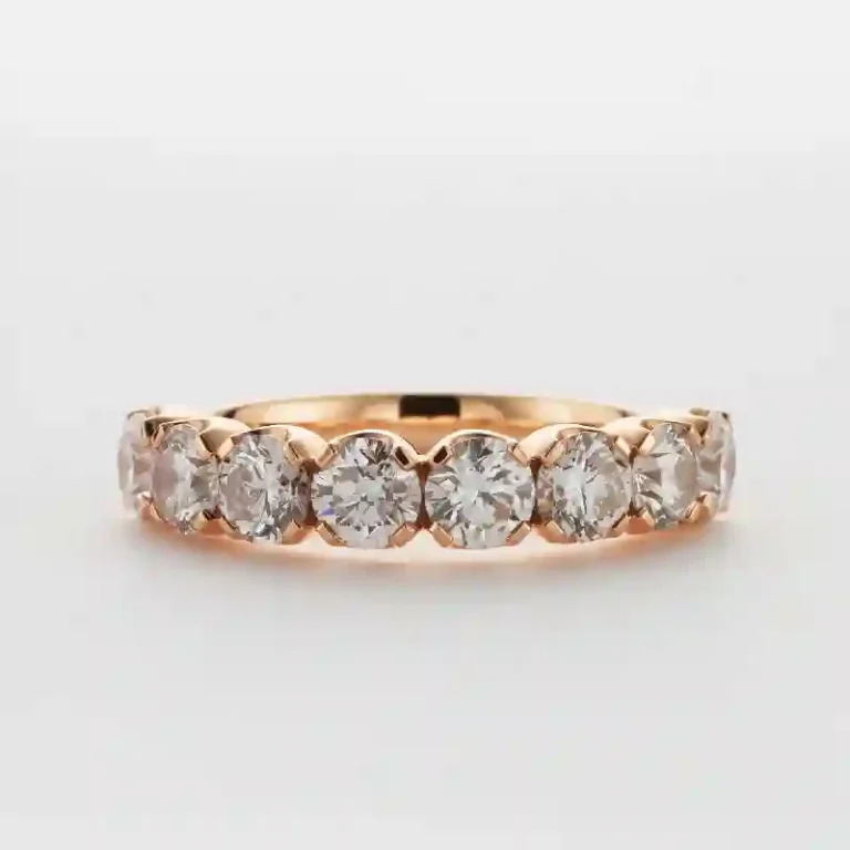 Paris Bold & refined eternity ring